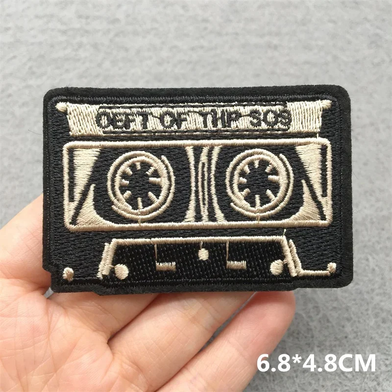 Rockmusik bestickte Aufnäher auf Kleidung, Aufkleber, DIY-Bügelapplikationen, Aufnäher für Kleidung, Jacke, Jeans, Headset, Gitarre, Streifen – Detail 10