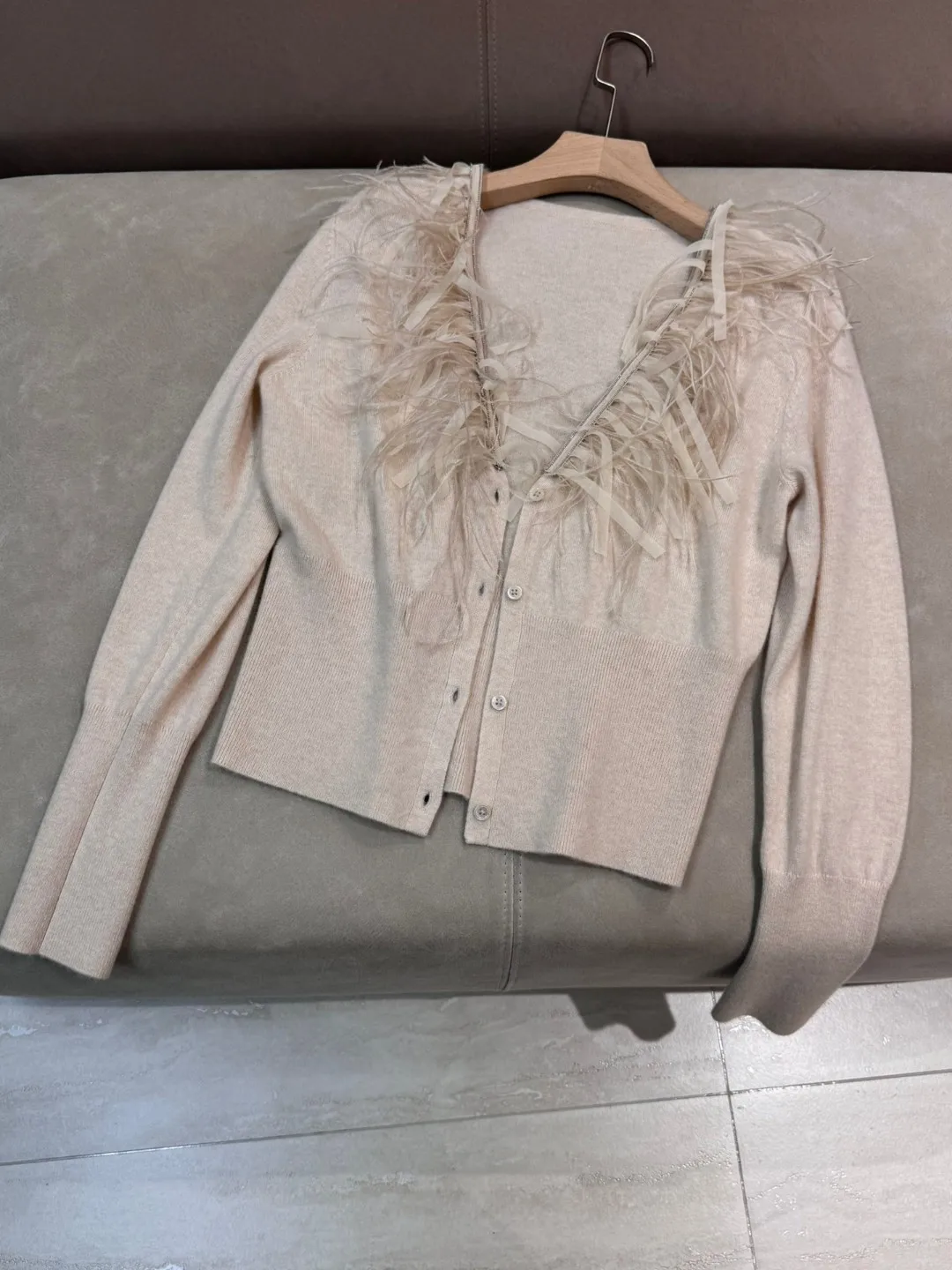 Autumn Winter Women's Short Cashmere Cardigan Feather Decoration Long-sleeved Knitted Top