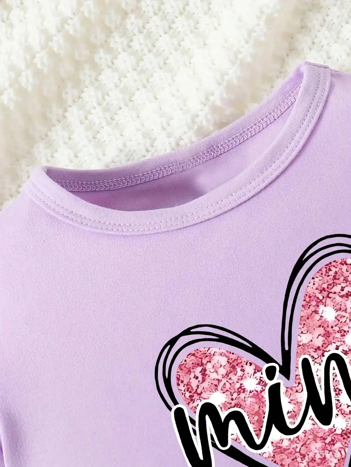 2026 Mädchen-Liebesbrief-Print Zweiteiler-Set Rundhals-Kurzarm-T-Shirt + lockere einfarbige Shorts Sommer-Set – Detail 29