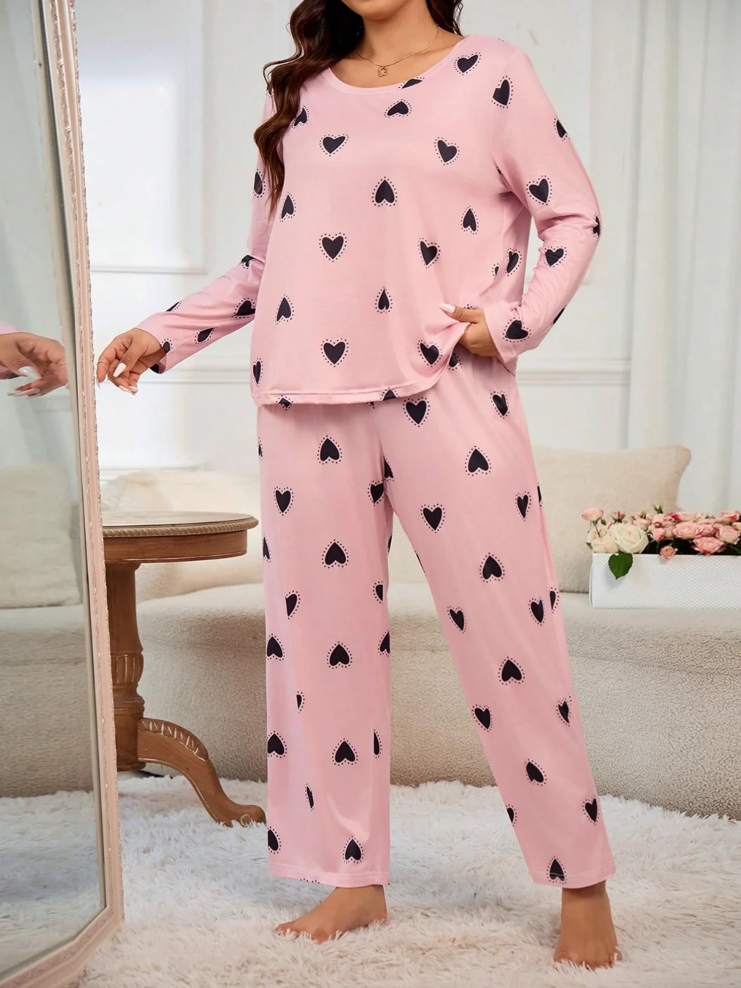 Plus-size ladies casual style Black love print pink long sleeve trousers pajamas set, suitable for home