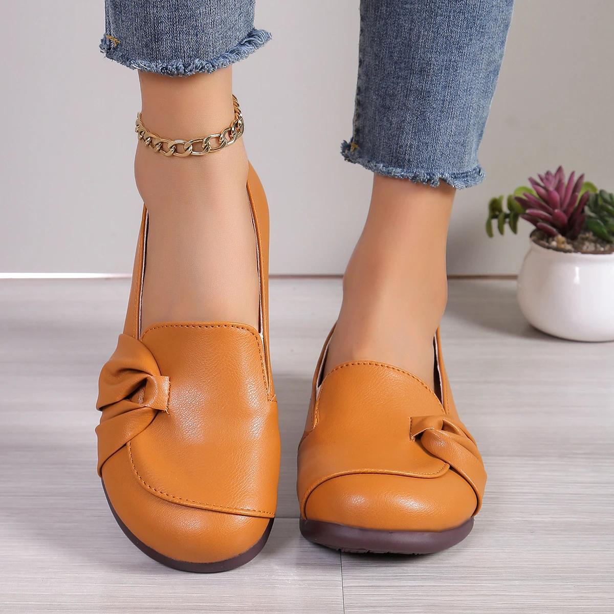 Damen Slip on Leder Slipper Frühling Herbst Mode Balletts chuhe Damen lässig runde Zehen niedlichen Wohnungen Krankens ch wester Schuhe Turnschuhe