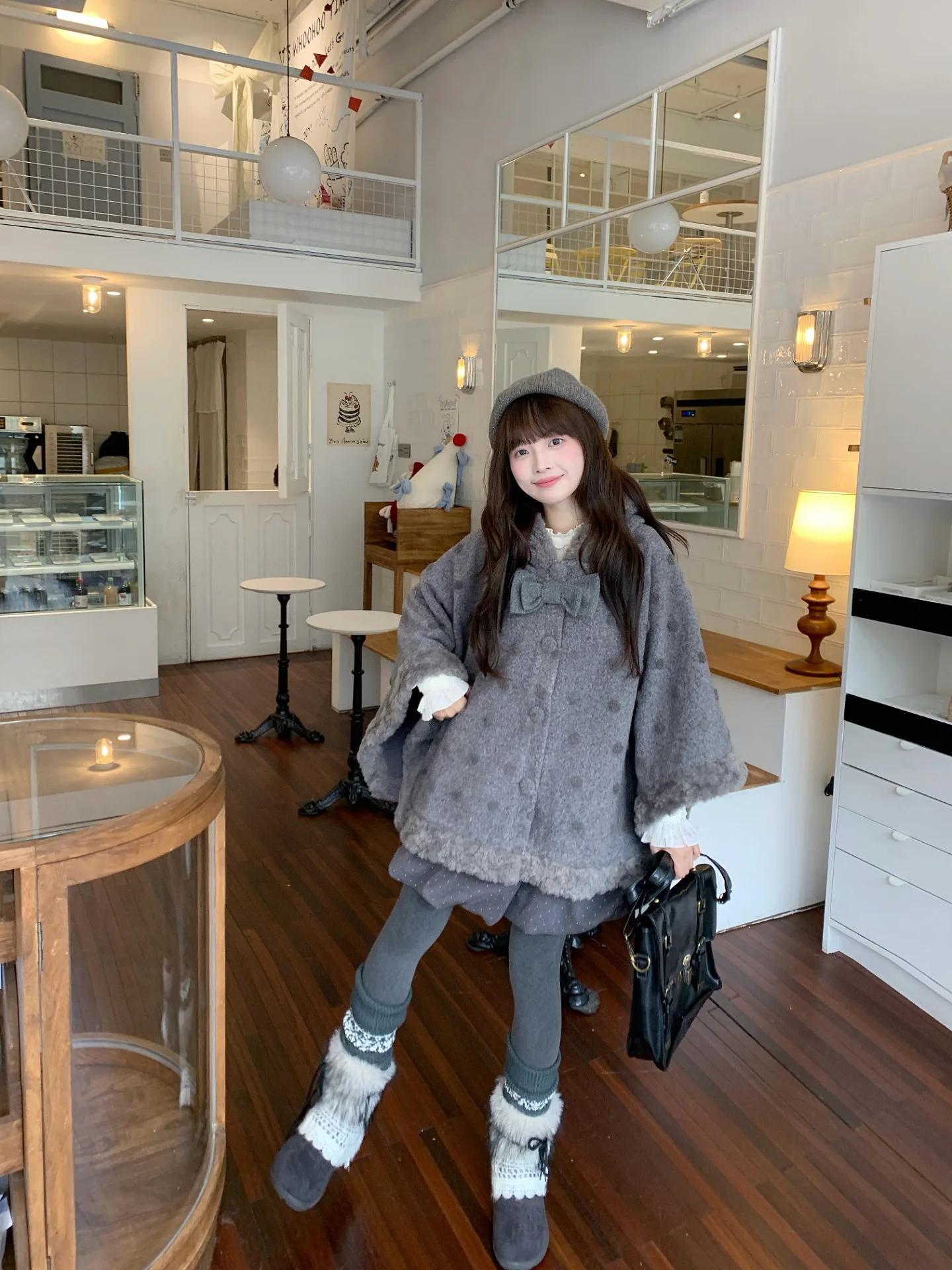 

Leng Zhi Dao Original Winter 2025 ey Polka Dot Knot Hooded Furry Warmth Coat Cape Loose Fit Polyester Fiber