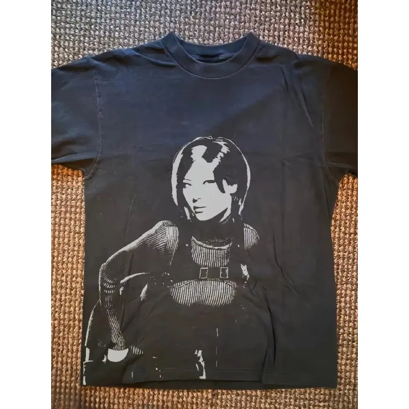 Biohazard Retro Game T-shirt, Ada Wang and Leon S. Kennedy Men's T-shirt Suitable for All Seasons, Casual Unisex T-shirt