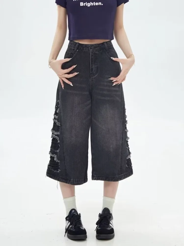 

Ripped Wide-leg Straight Denim Shorts For Women Summer High Street Trend Beggar Pants Niche Design Five-point Mid-length Pants