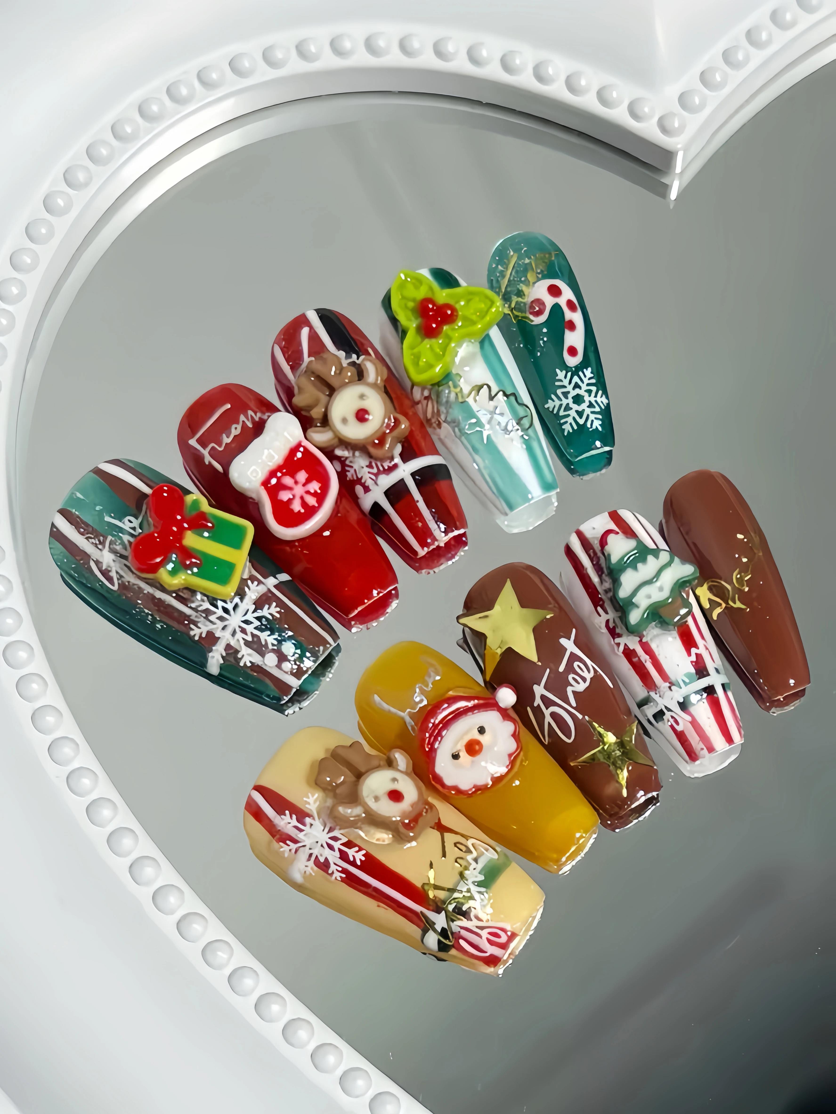 Nail Art Press On - Kerstnageldecoraties met een cartoonthema, 3D-kerstboom, kerstsok,