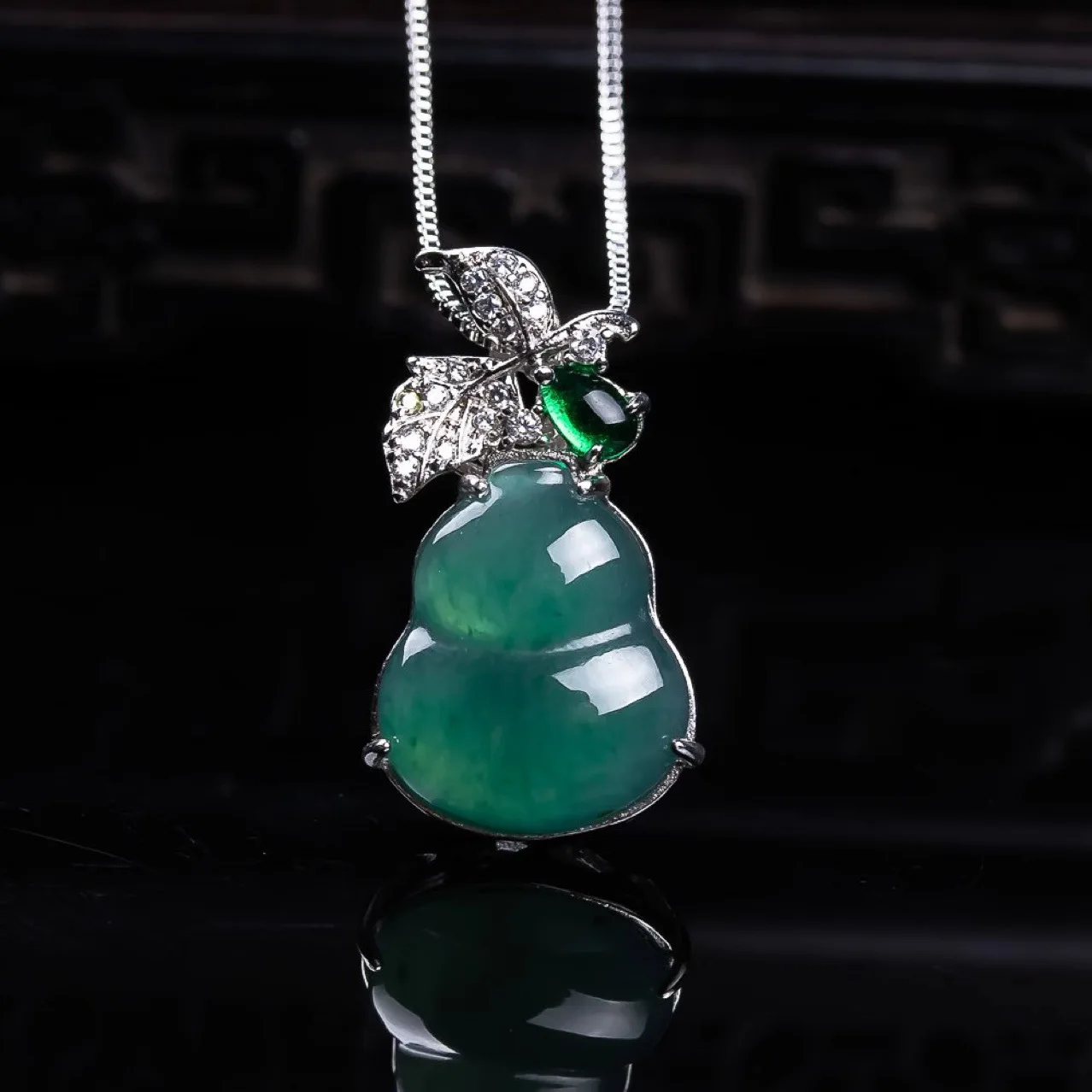 

Myanmar Jadeite Gourd Pendant Necklace Natural Jewelry Talismans Accessories Real Jade Vintage Charm 925 Silver Gifts for Women