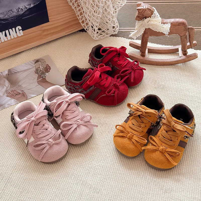 

Children Casual Sneakers 2025 Autumn New Toddler Flat Shoes Lace Girls Retro Classic Fashion Soft Sole Kids Running Sport Shoes