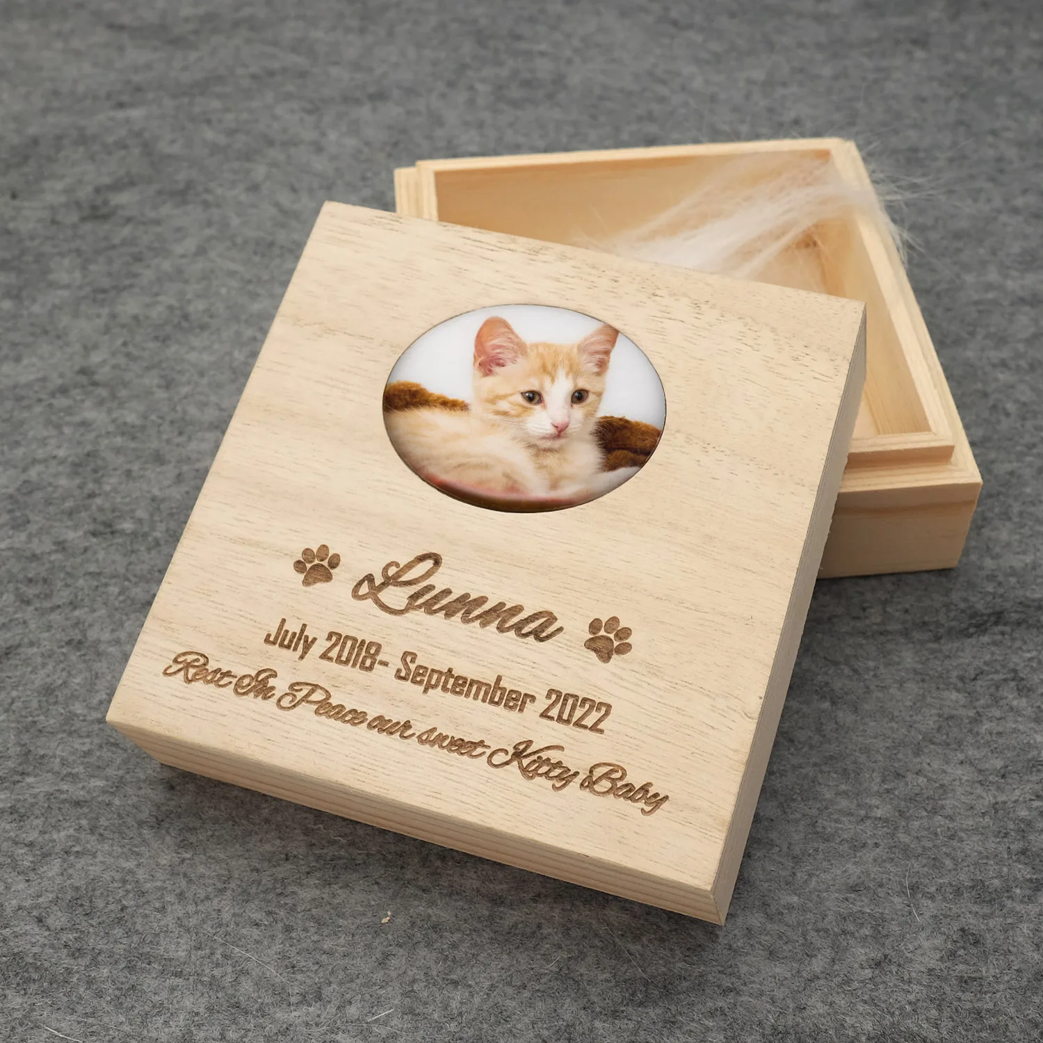 Pet Fur Box with Photo, Engraved Wooden Box, Keepsake Box for Dogs and Cats, Memorial Gift for Pet Lover, Custom