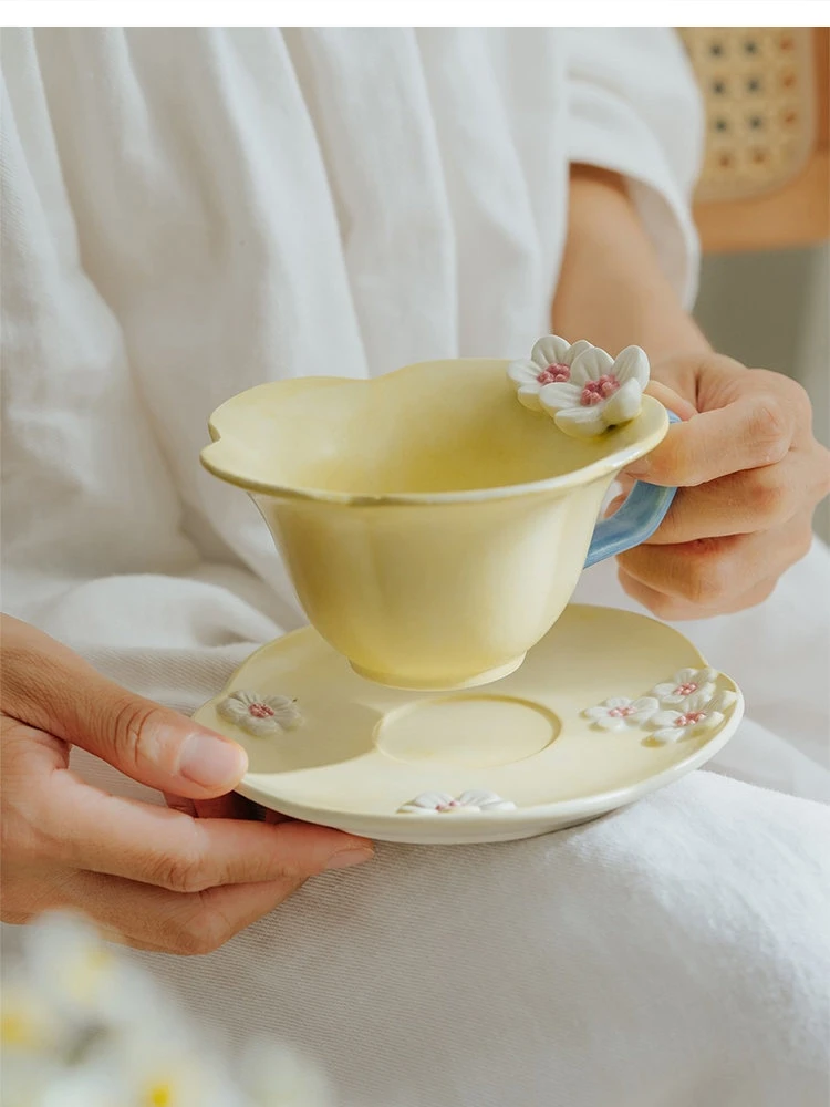 

small three-dimensional relief plum set office milk to