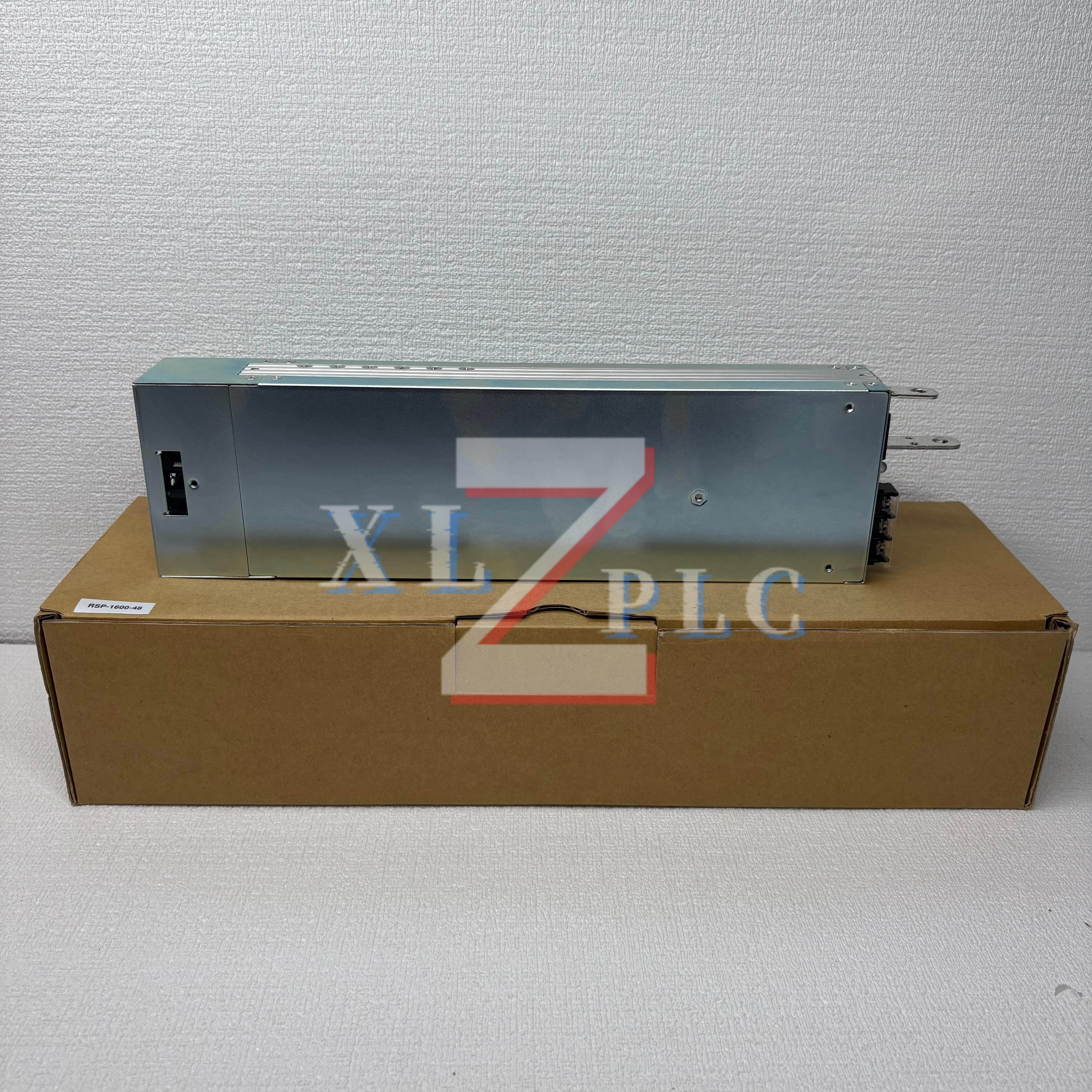 

Совершенно новый импульсный источник питания RSP-1600-48