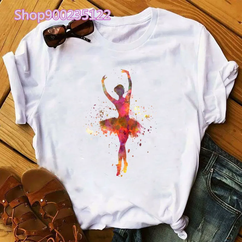 Ballerina di balletto T Shirt donna elegante danza manica corta cartone animato bianco top abbigliamento donna stampa estetica grafica Tees femminile