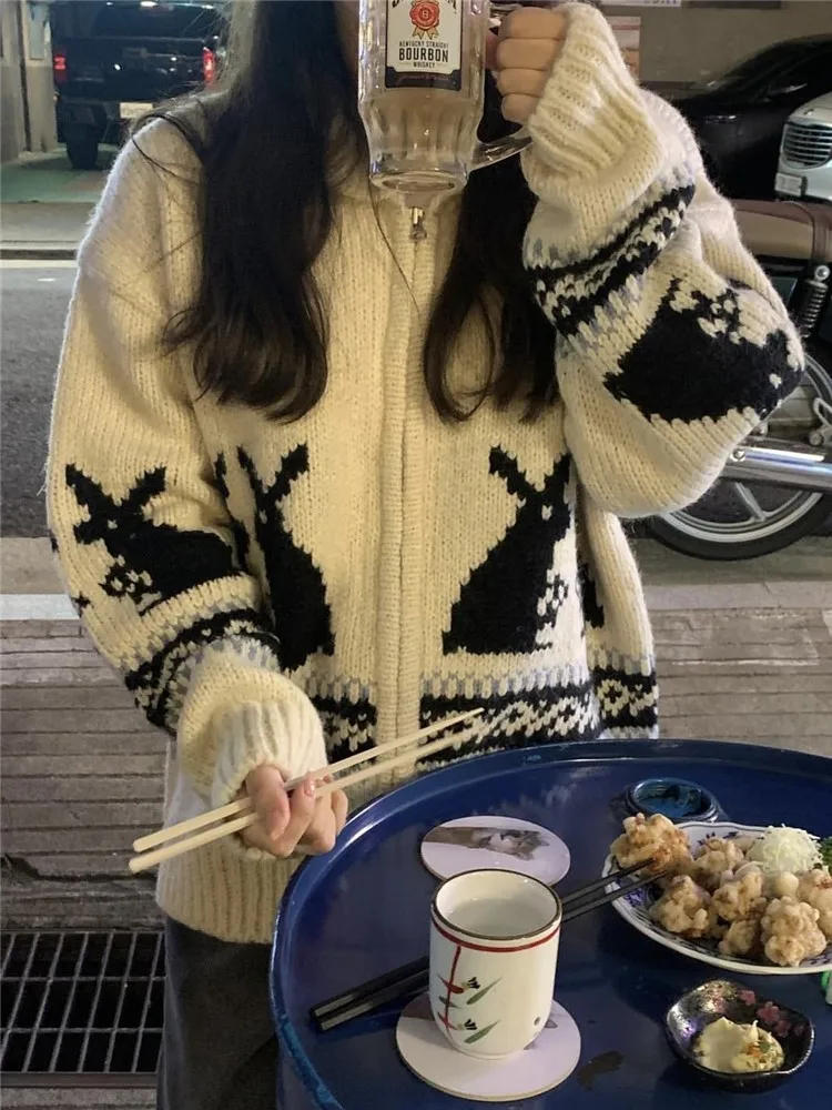 Autumn Winter Knitted Cardigan Women Cartoon Animal Print Fashion Ladies Sweaters Cardigan Korean Loose Woman Sweater Coats 2023