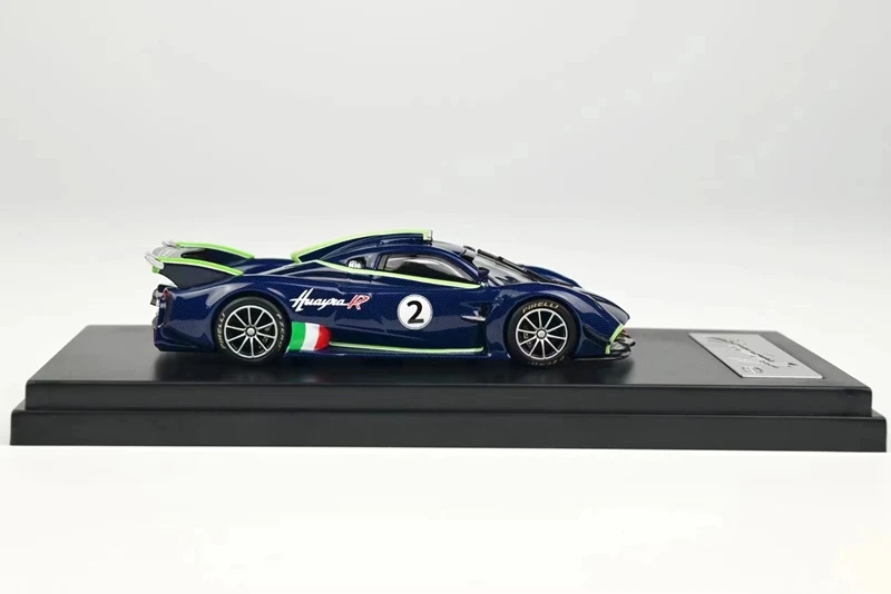 

ЖК-дисплей 1:64 pagani Huayra R, литая под давлением модель автомобиля, детские игрушки, подарок