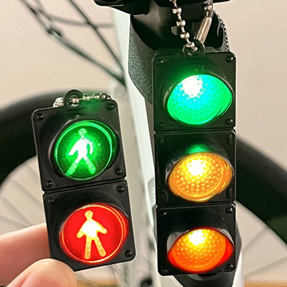 จําลองอิเล็กทรอนิกส์การจราจรพวงกุญแจจี้ไฟคนเดินเท้า LED Light-emitting ของเล่นเด็กความรู้ความเข้าใจของเล่นของขวัญ Key CHAIN