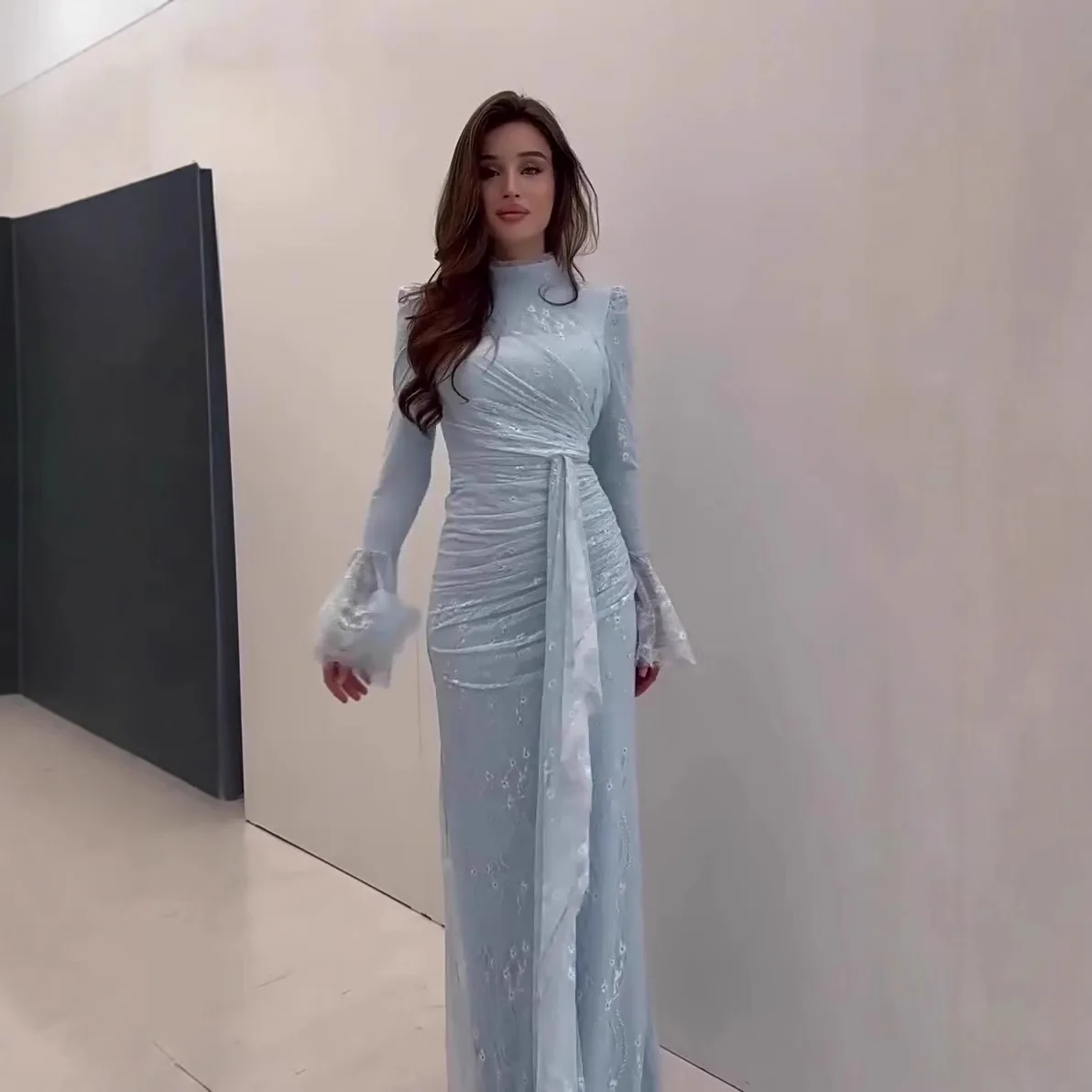 فساتين حفلات أنيقة ملابس نسائية 2025 ربيع جديد نمط جديد وأنيق بأكمام طويلة تنورة طويلة فستان أنثوي للنساء #1