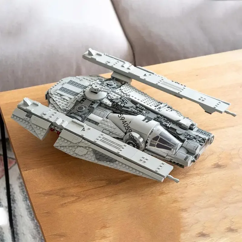 

New 1179Pcs Famous Star Battle Movie Moc Haulcraft Spaceship Model Diy Creative Ideas Kid Toy Birthday Gifts Custom Puzzle