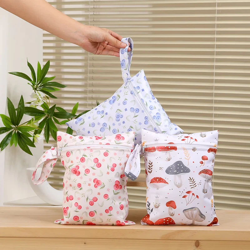 Waterproof Reusable Cloth Diaper Wet Dry Bag - Multifunction Baby Care Bag for Mom, Ideal for Wet Diapers & Baby Essentials