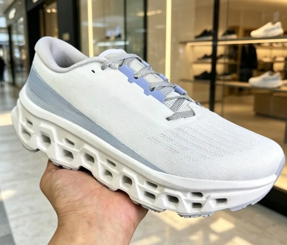 Thick-Sole Height-Increasing Comfortable Ultra-Light Trail Running Marathon Sneakers for Men Women. view 4