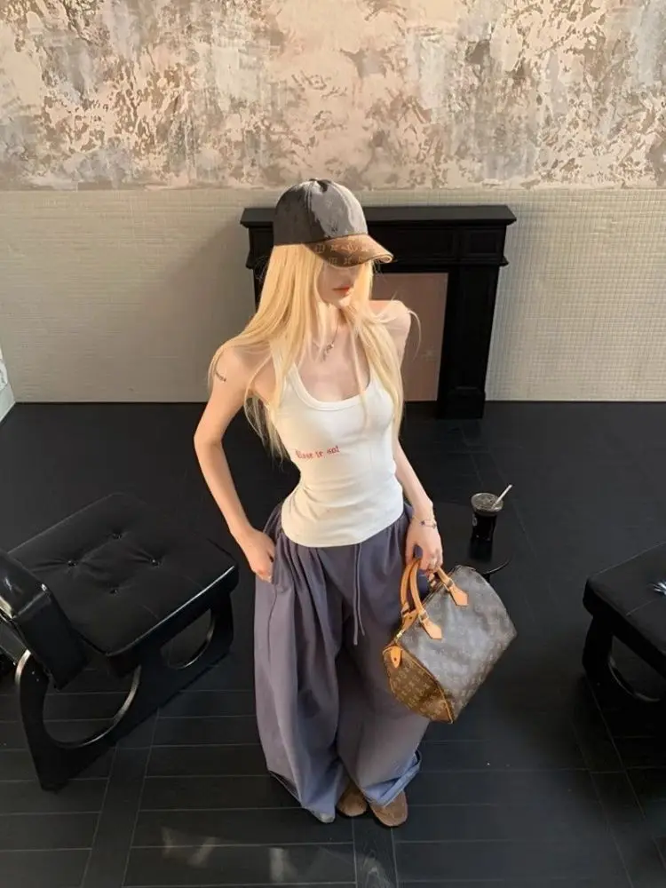 2026 Design Sense Letter Printed White Camisole Vest Women Summer New Slim Fit Slimming Hot Girl Sleeveless Top
