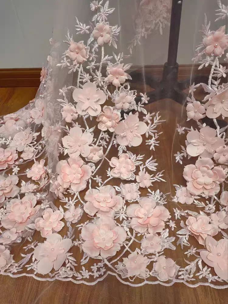 Rosa e marfim 3D flores rendas com pérolas bordadas tecido de flores vestido de noiva tecido de renda