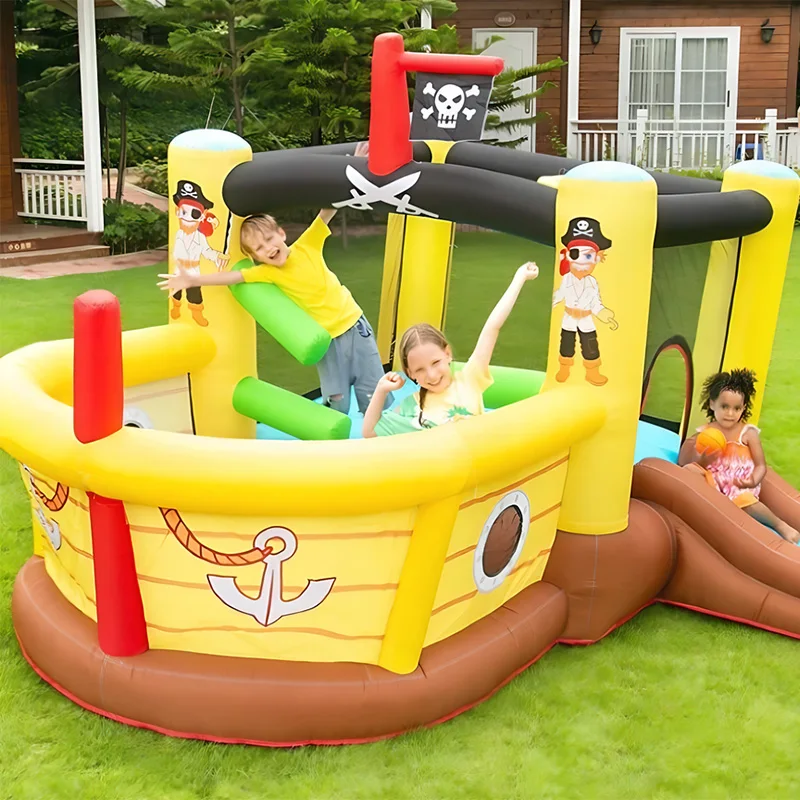 المنزل الجديد استخدام نطاط نفخ سفينة القراصنة الترامبولين المدمجة لعب الأطفال القلعة نفخ القلعة الشريحة