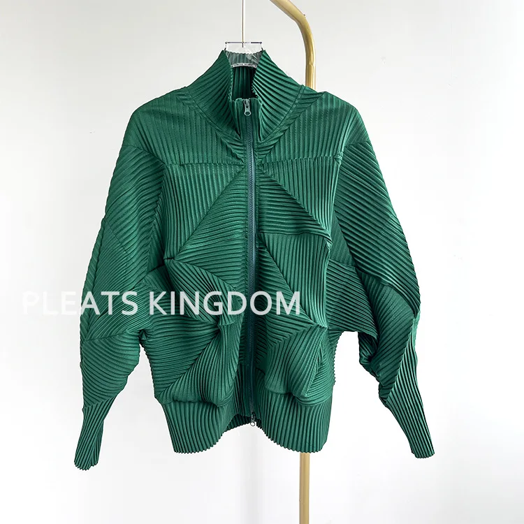 YUDX 2024 Fall New Pleated Series New Standing Collar Zipper Section Women\'s Jacket Casual Fashion Cubic High Quality Jacket