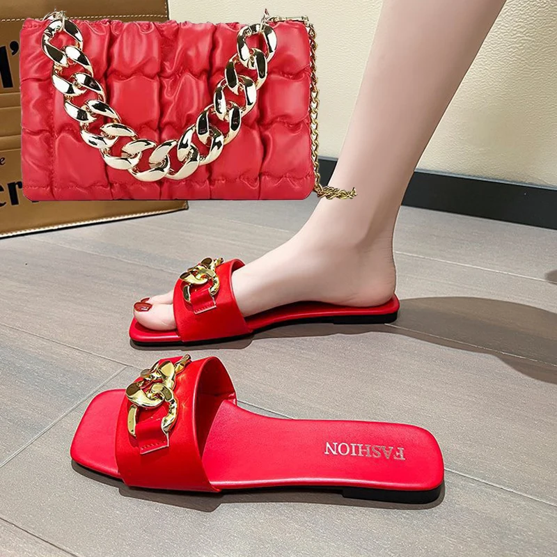 Summer New Square Head Chain Slippers Large Size Color Slippers Thick Chain Handheld Small Square Bag Set Flat Bottom Beach Shoe