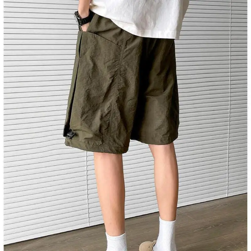 Celana Pendek Kargo Cepat Kering Pria dengan Pinggang Elastis & Tali Serut Longgar Warna Solid Saku Besar Pakaian Kerja Celana Pendek Kasual M-5XL