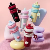 Large Capacity Straw Vacuum Cup with Flower Pendant Keeps Cold and Heat Insulated Cup 750ml Easy To Clean Thermos Water Bottle