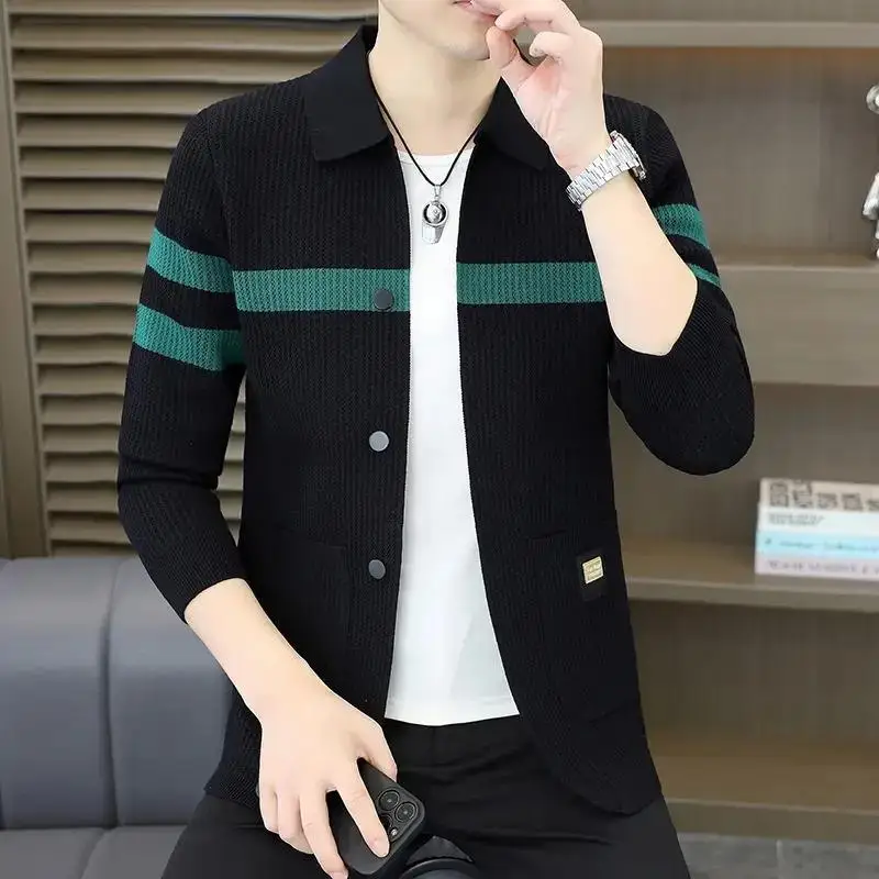 

Faionable Slim Fit Long Sve Вязаный кардиган для мужчин Повседневная одежда Полиэфирное волокно Молодежный осенний новый Sle I7kij