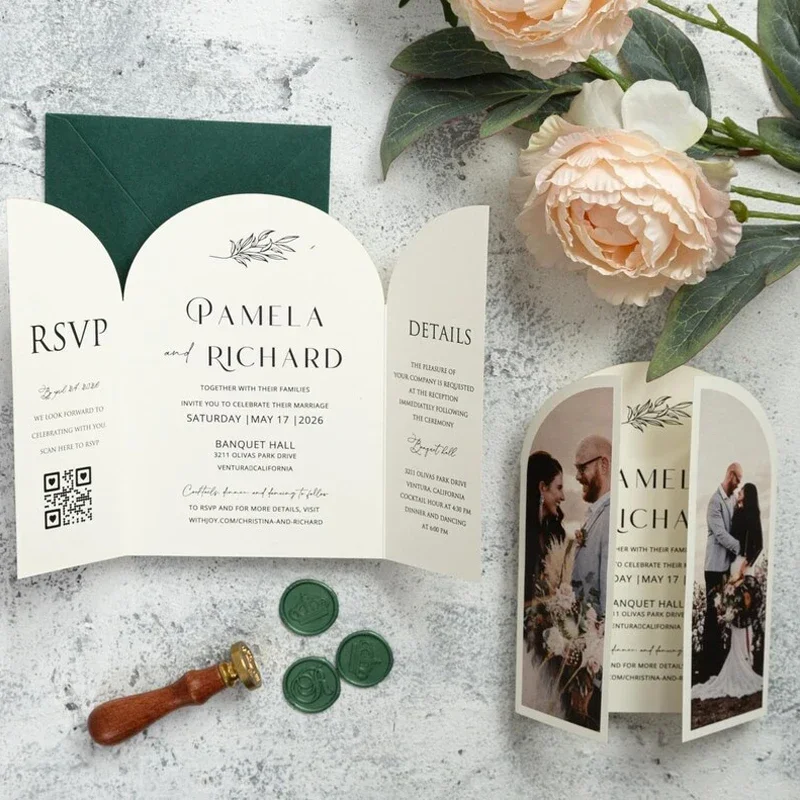 Para invitación de boda plegable con fotos y línea de tiempo, elegante tarjeta de invitación de fiesta con QR RSVP