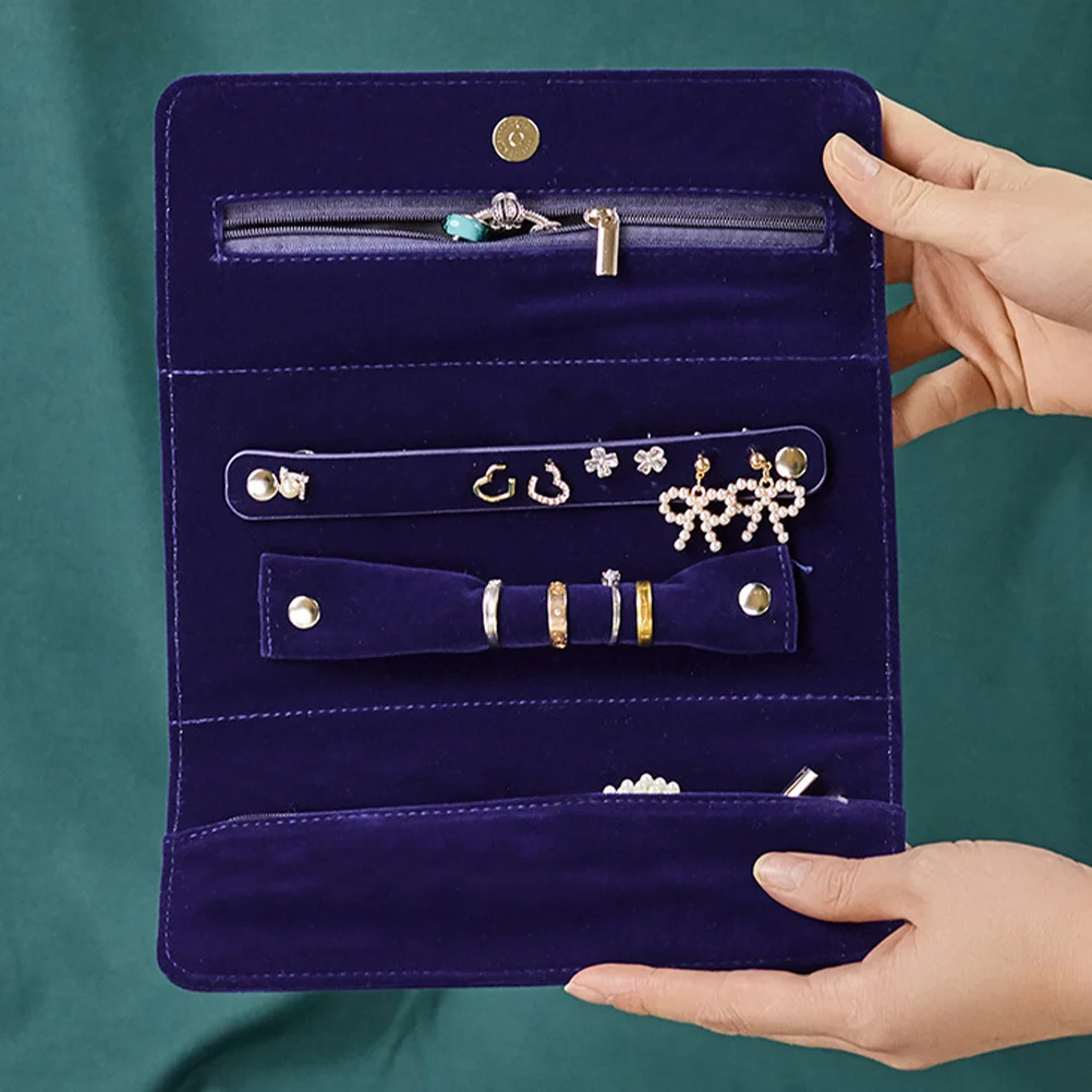 

1 Unit Soft Faux Suede Jewelry Organizer Roll Travel Bag for Earrings Necklaces Rings Bracelets Storage Pouch Compact Design