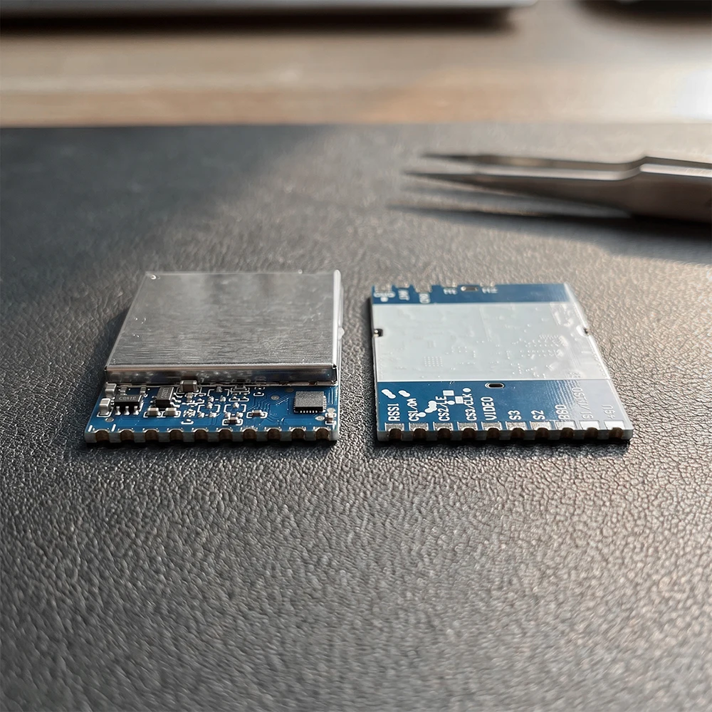 4.5G RX4500-SPI FPV-Empfängermodul - Drahtloser Videoempfänger für Drohnen mit 3300-5110MHz Breitband, hoher Empfindlichkeit und stabiler Empfangsqualität – Detail 4