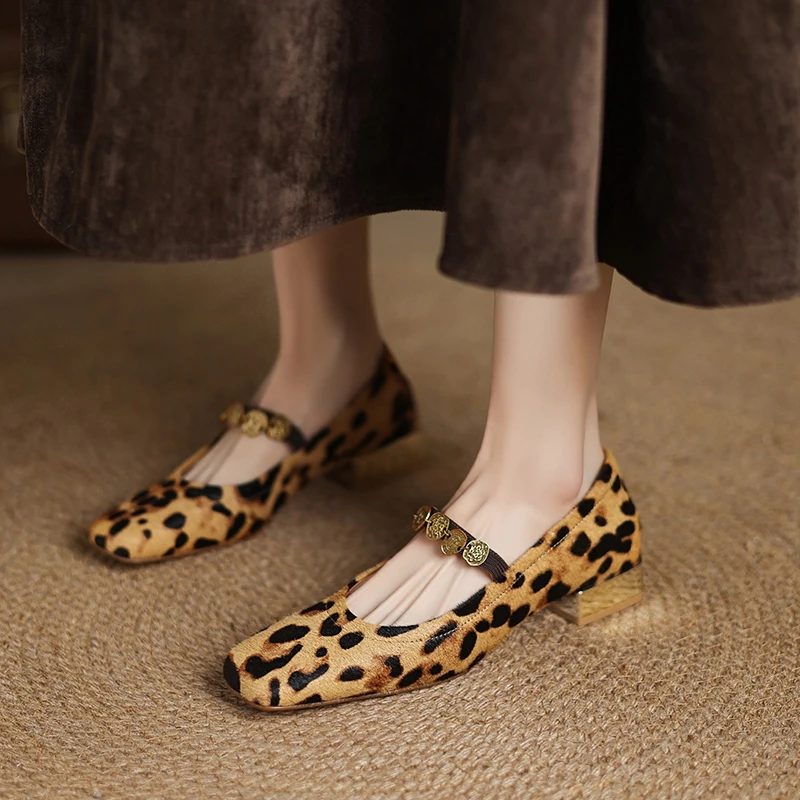 

Women's New Spring and Autumn Genuine Leather Horse Hair Leopard Pattern Metal Accessories Low Heel Retro Mary Jane Single Shoes