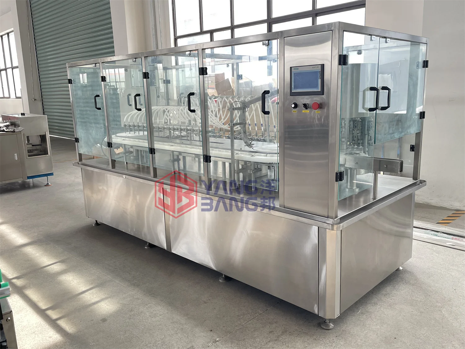 Automatic 50ml 2oz Drink Oil Liquid Essential Oils Energy Shot Bottle Packaging Filling Machine 16 Heads Filling Sealing Machine