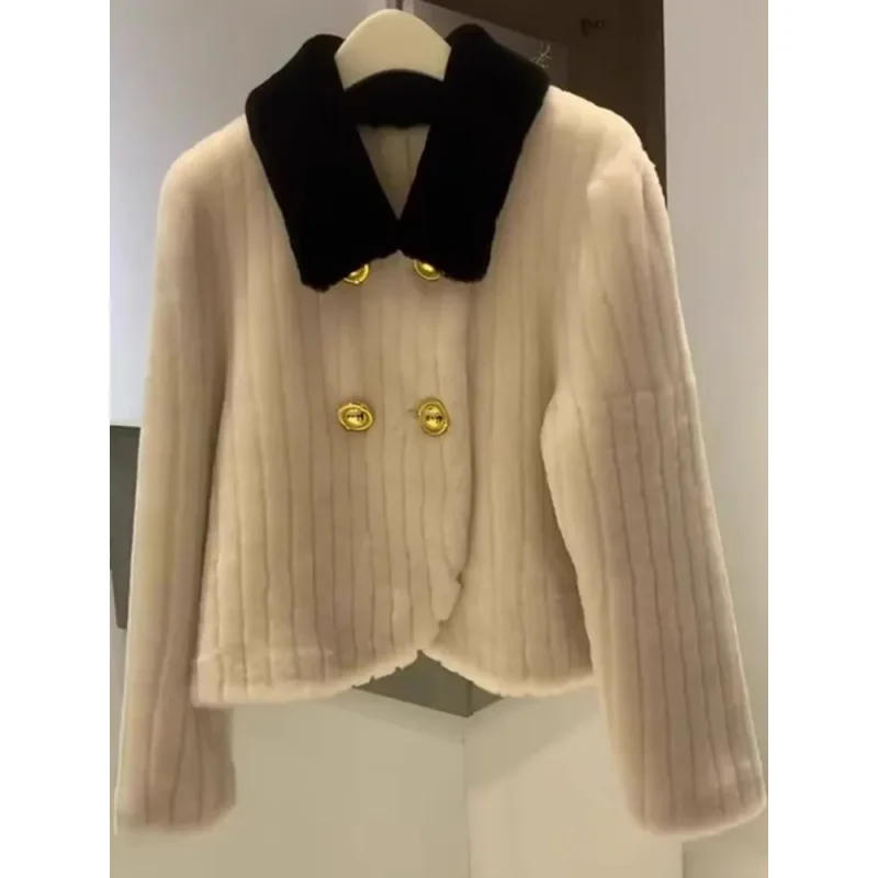 المرأة قصيرة لامب الكشمير سترة الخريف الشتاء معطف الفرو الفرنسية الصغيرة العطر سترة الراقية سميكة الدافئة التلبيب طوق ملابس خارجية