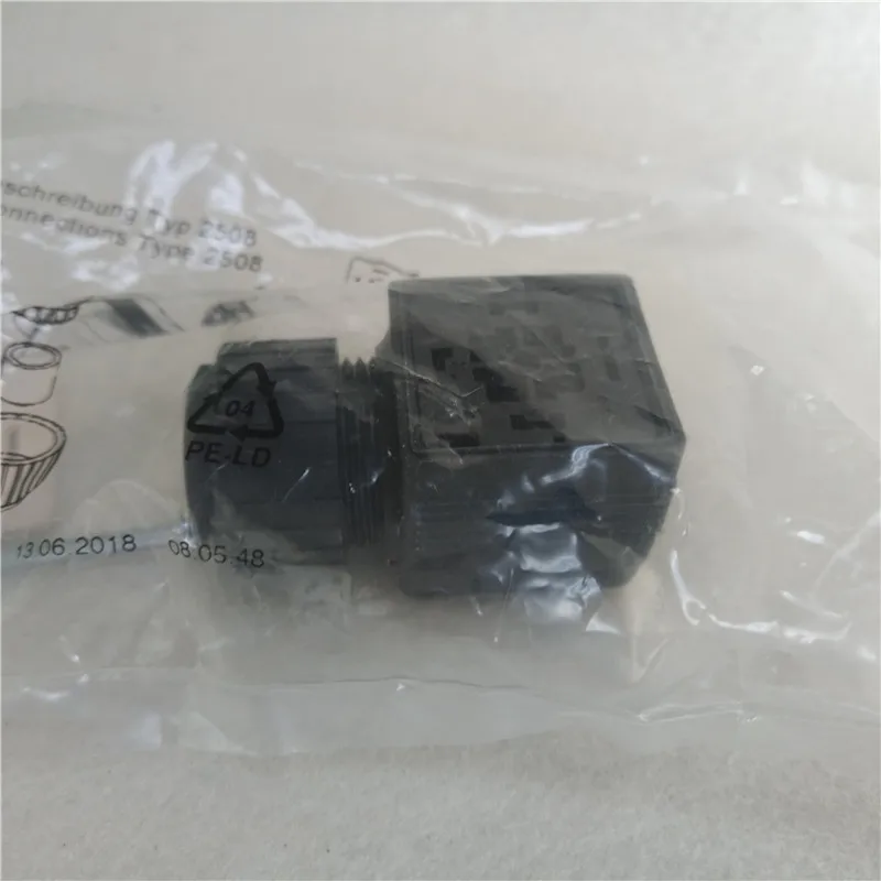Вилка Burkert 2508, 0–250 В переменного тока/DCFA 113734 008376