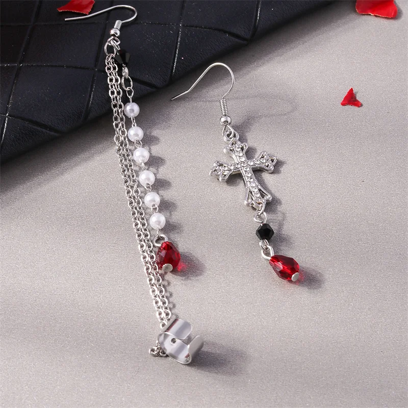 Aihua Goth Red Bead… - image