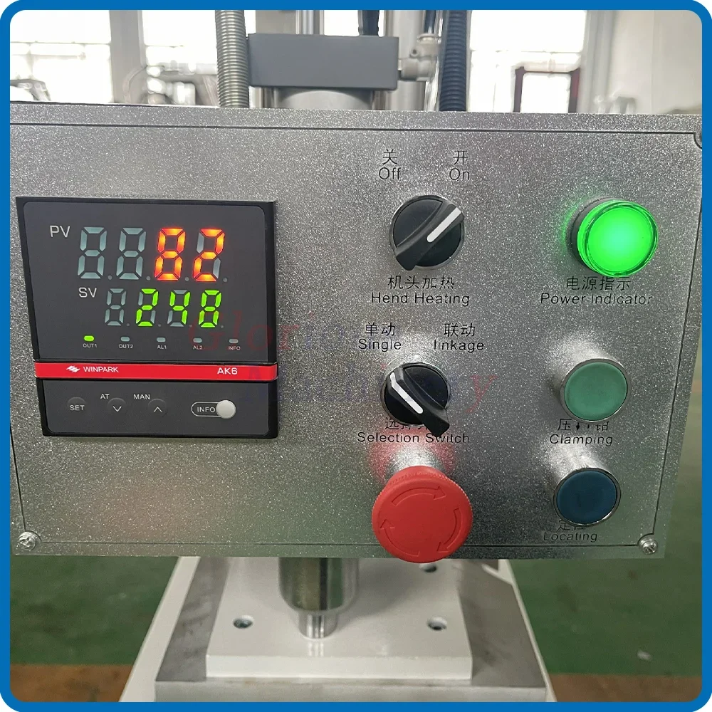 New single-head UPVC/UVPC window welding machine PVC manufacturing plant construction industry, featuring core PLC engine