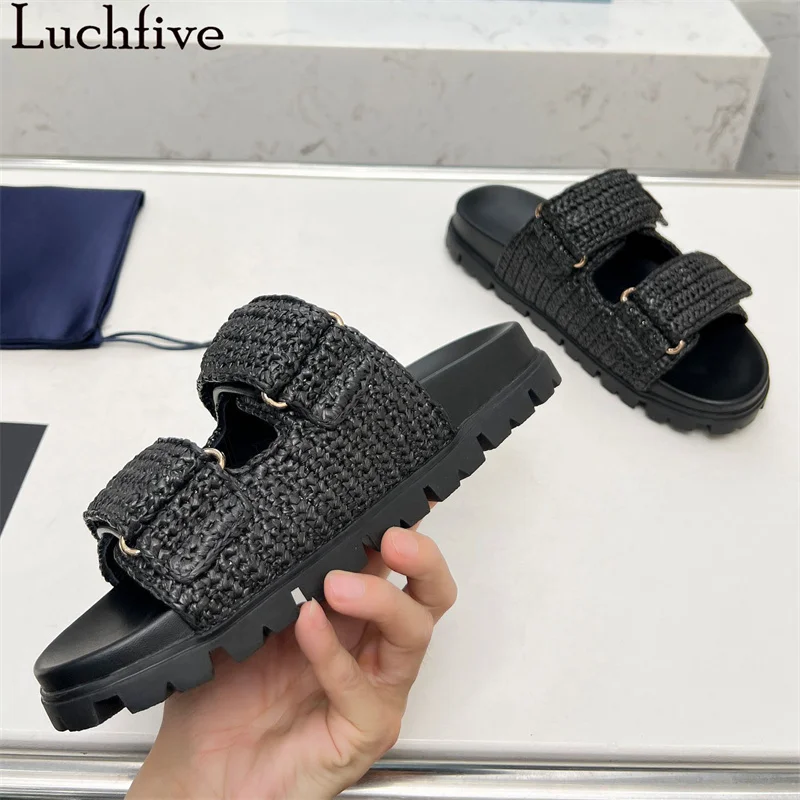 2024 Summer New Round Open Toe Flat Slippers Women Outdoor Fashion Brand Mules Slippers Luxury Street Trend Slippers Woman