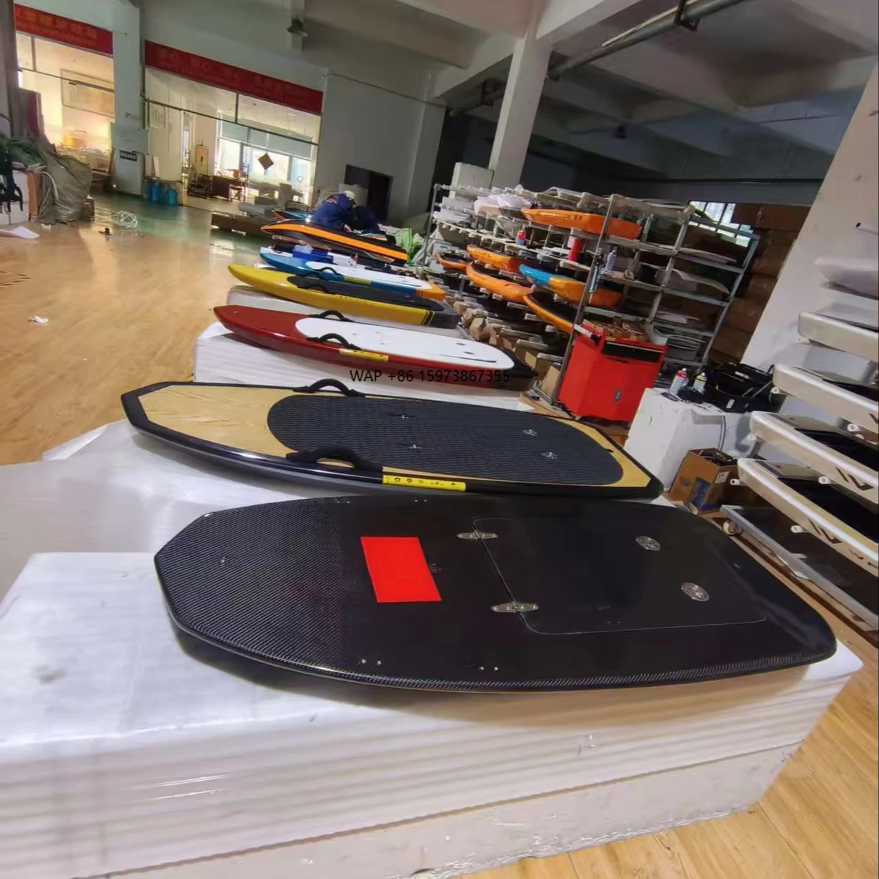 2025 Year-end Promotion 8KW Efoil Boards Electric Foil Surfboard Fly on the Water