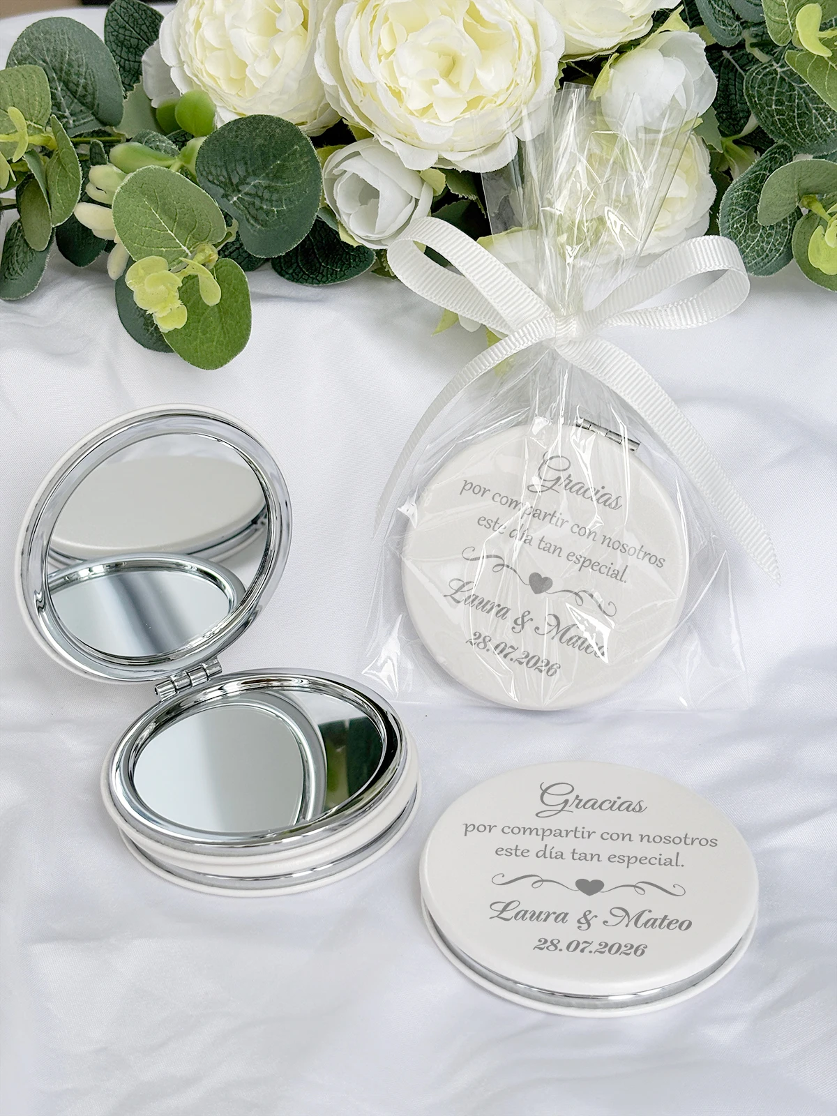 Prezent ślubny dla gościa, personalizowane kompaktowe lusterko do makijażu, pamiątka ślubna, upominek na przyjęcie, lusterka kieszonkowe z możliwością personalizacji. — zdjęcie 5