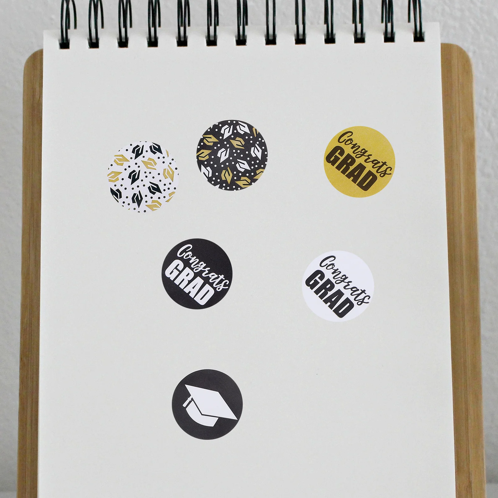 

Graduation Cap Stickers Round Labels Adhesive Seals Party Envelope Seal Sticker school supplies cool gift idea balloon card