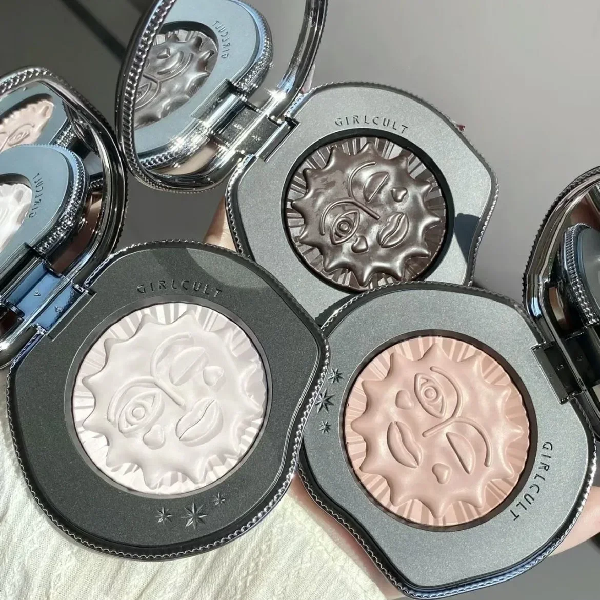 Girlcult Makeup Blush Cream Contour Leuke make-up Dierproefvrije poederblusher Gezicht voor een glanzende of matte afwerking Veganistische make-up