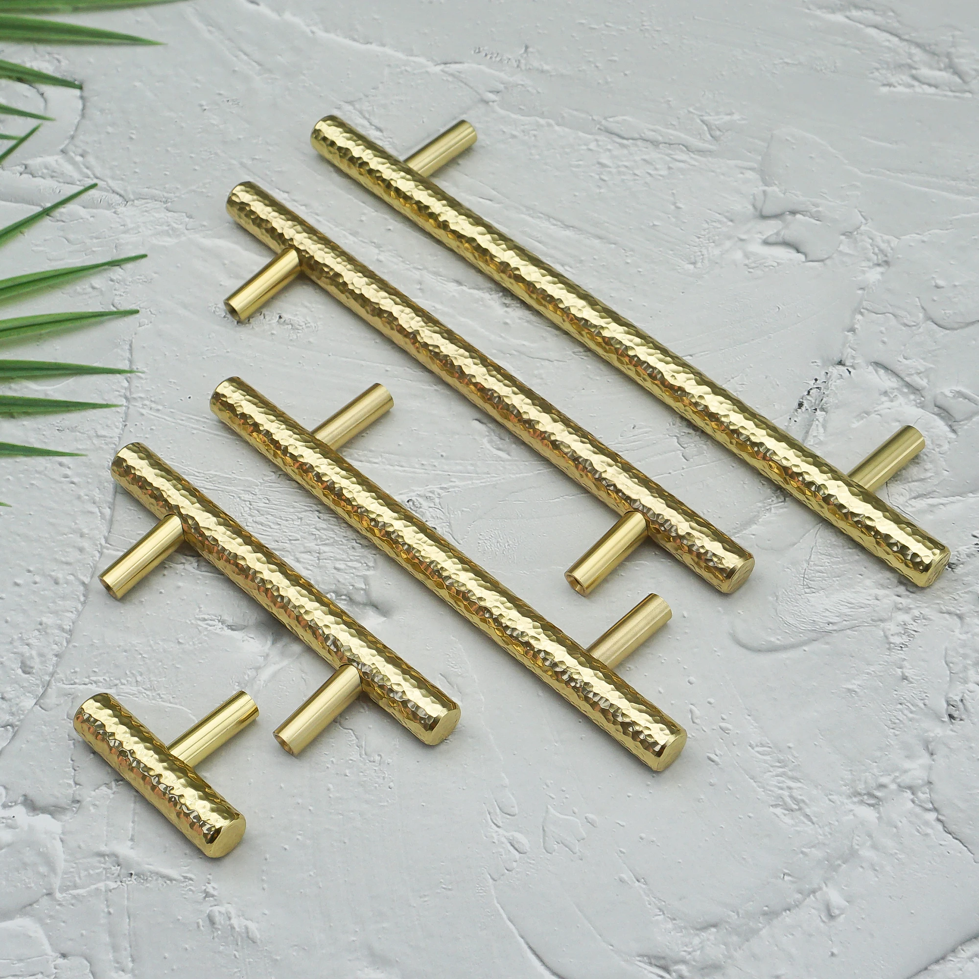 Hammer Texture Furniture Knobs and Handles Solid Brass Long Handle for Cabinet Drawer Luxury Wardrobe Pulls Door Knob Hardware