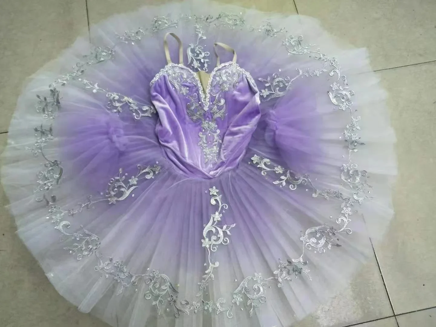 Nouveau Jupe de Ballet costumes Tutu de crêpes classiques professionnels