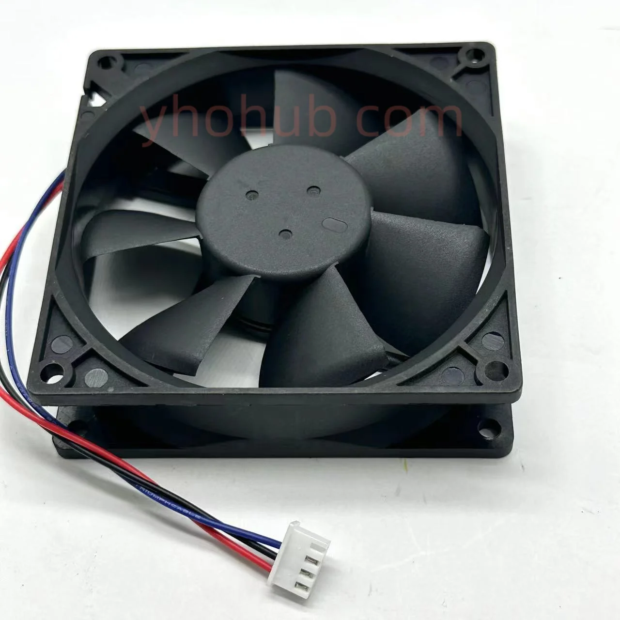 Delta Electronics AFB0924VH P04Y DC 24V 0.40A 90x90x25mm 3-Wire Server Cooling Fan