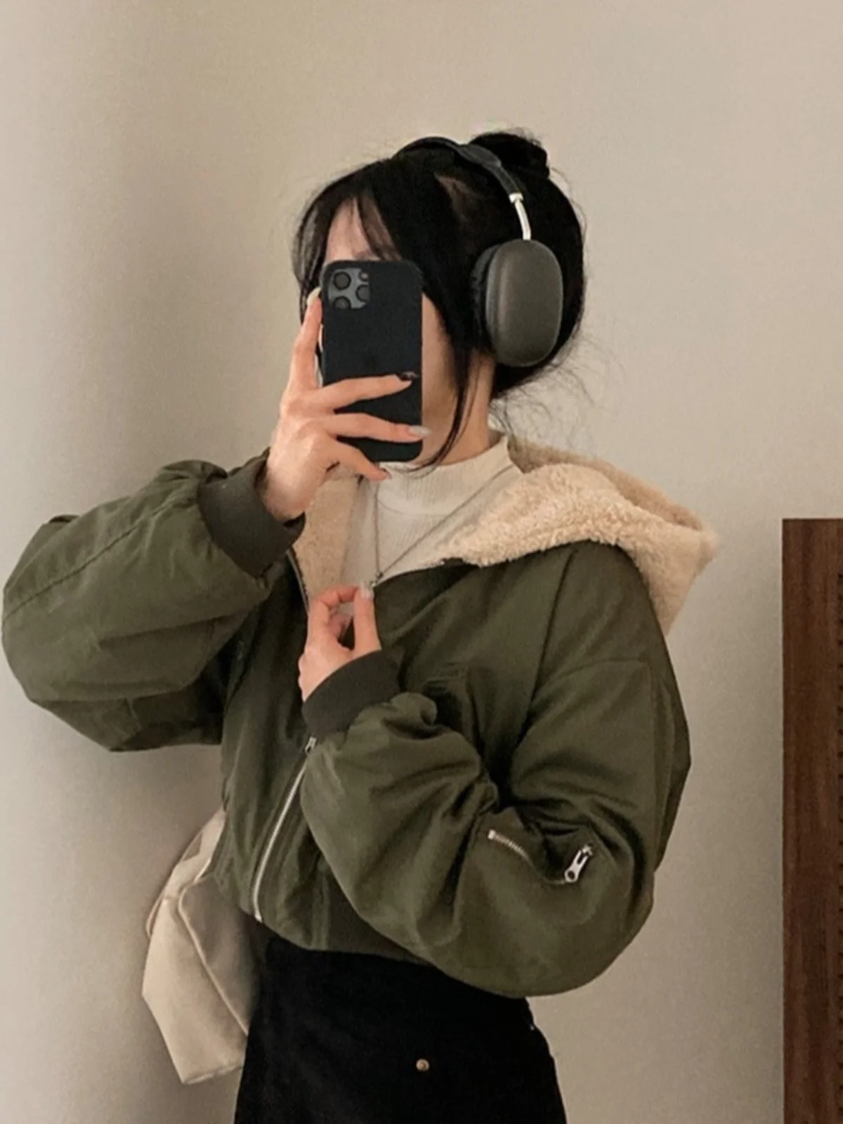 سترة قطنية قصيرة سميكة ودافئة للشتاء مع فرو الحملان، سحاب وغطاء للرأس، يمكن ارتداؤها على الوجهين، معطف قطني للنساء بأسلوب كور... #3