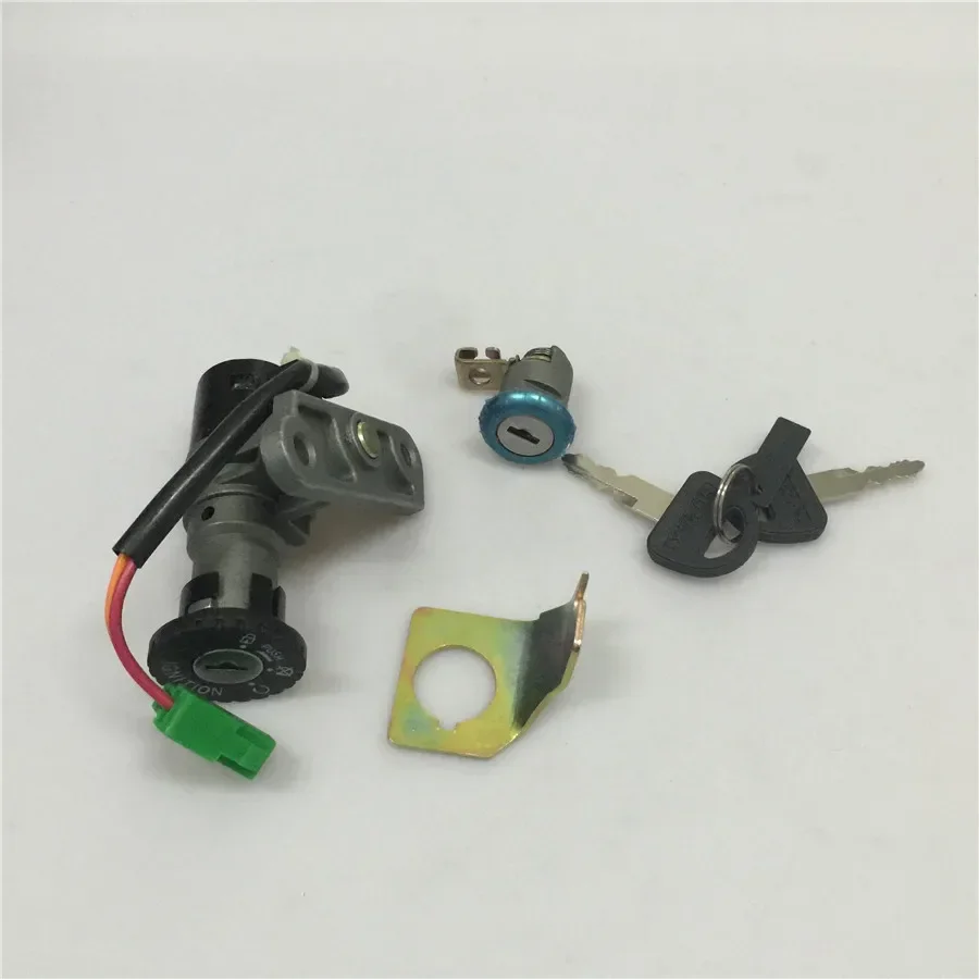 1-セット-qs110-2-シートロックオートバイロックセットオートバイアクセサリー送料無料