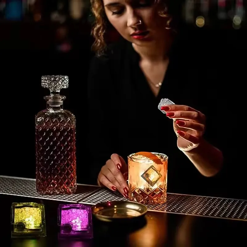 12pcs Led Ice Cube Waterproof Multicolor Flashing Glow in The Dark Ice Cube for Wedding Party Wine Bar Drinking Atmosphere Decor